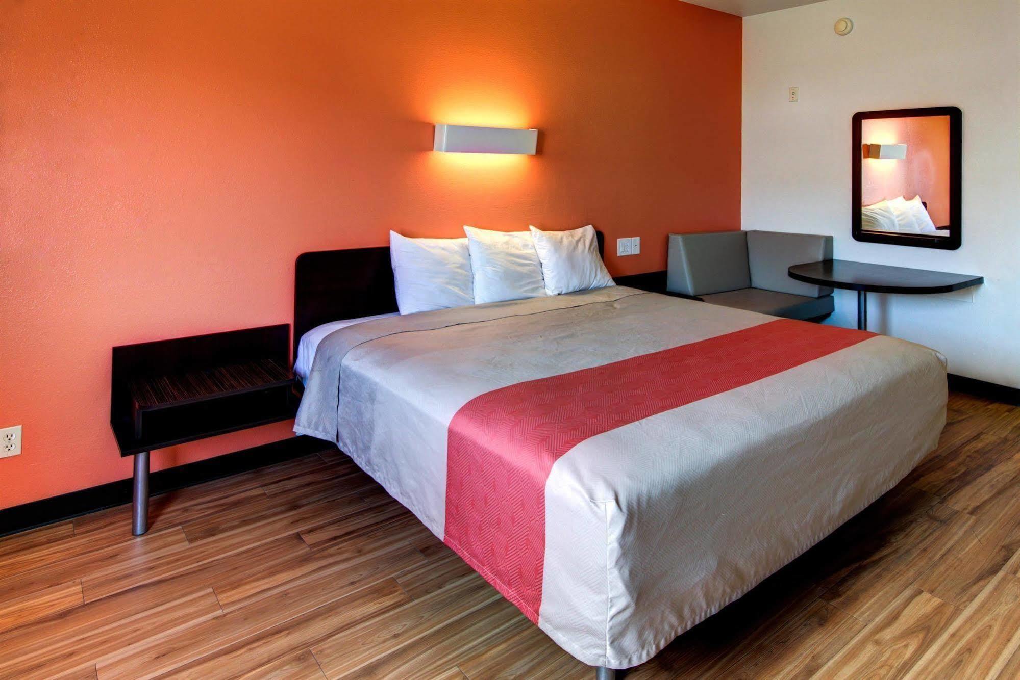 Motel 6 Waco - Woodway Экстерьер фото